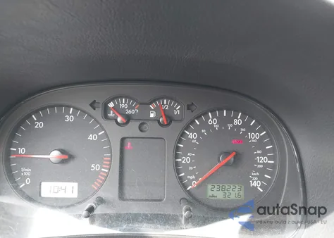 2001 Volkswagen Golf Gls Tdi from USA, damaged, VIN 9BWGP21J714018542